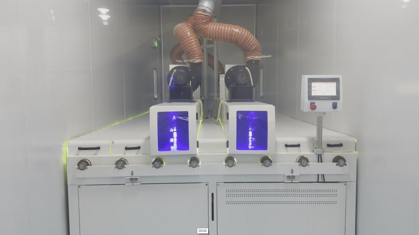 Insulating glass production line assembling double glazed units
